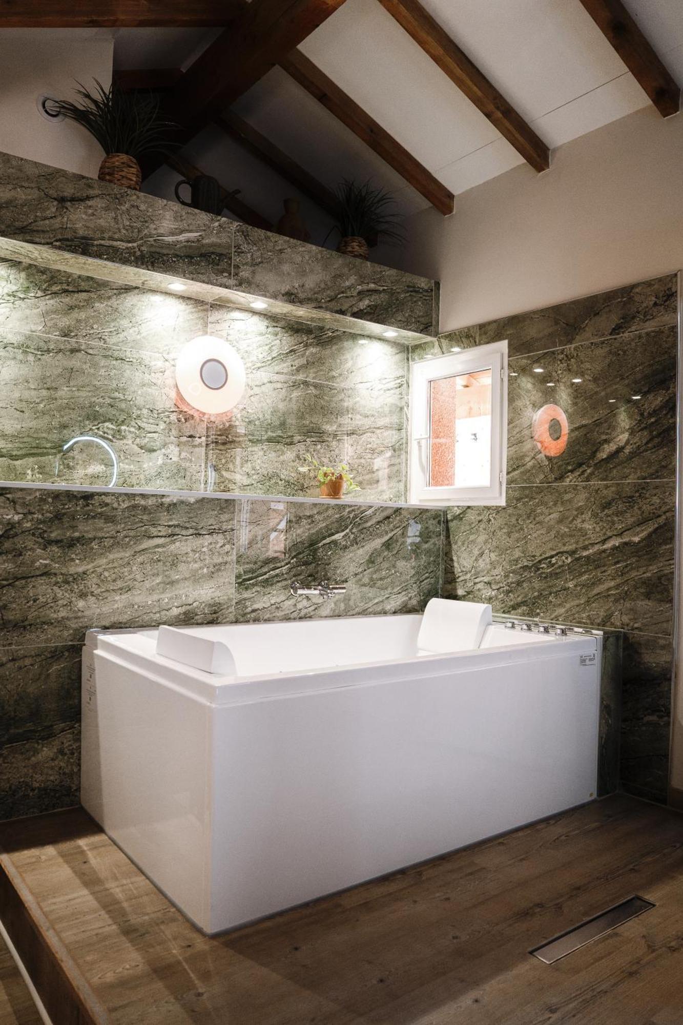 Appart Hotel Le 8 La Suite & Spa - Parking Gratuit - Mâcon Extérieur photo